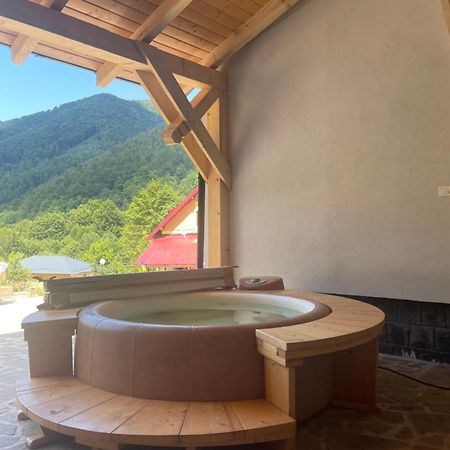 Casa Tudor Padis Buitenkant foto