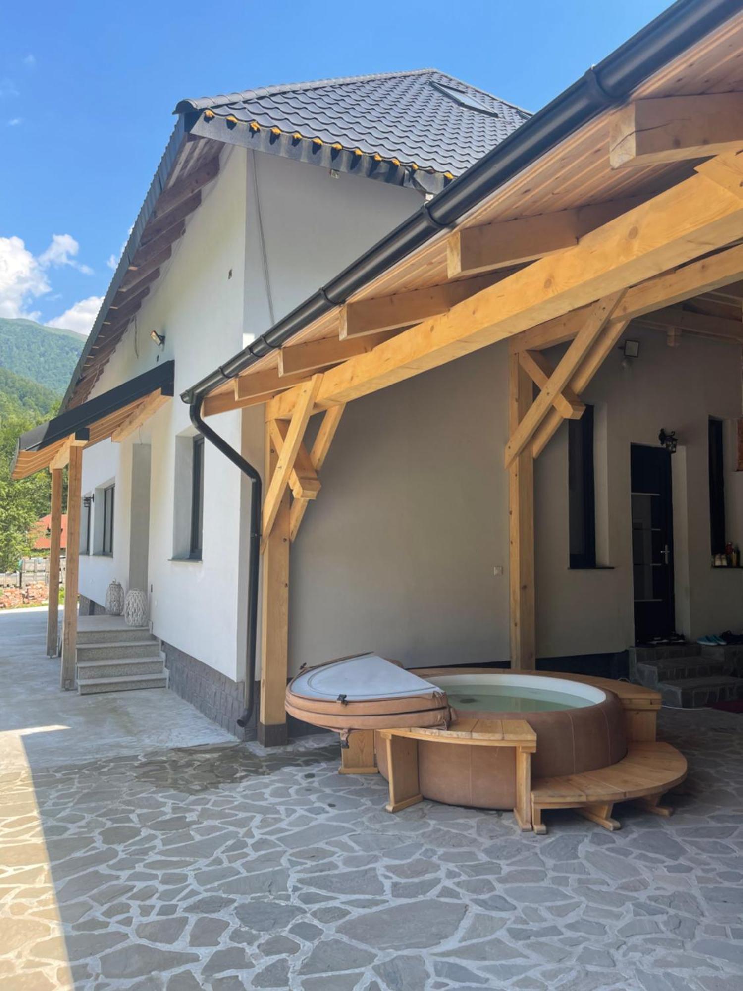 Casa Tudor Padis Buitenkant foto