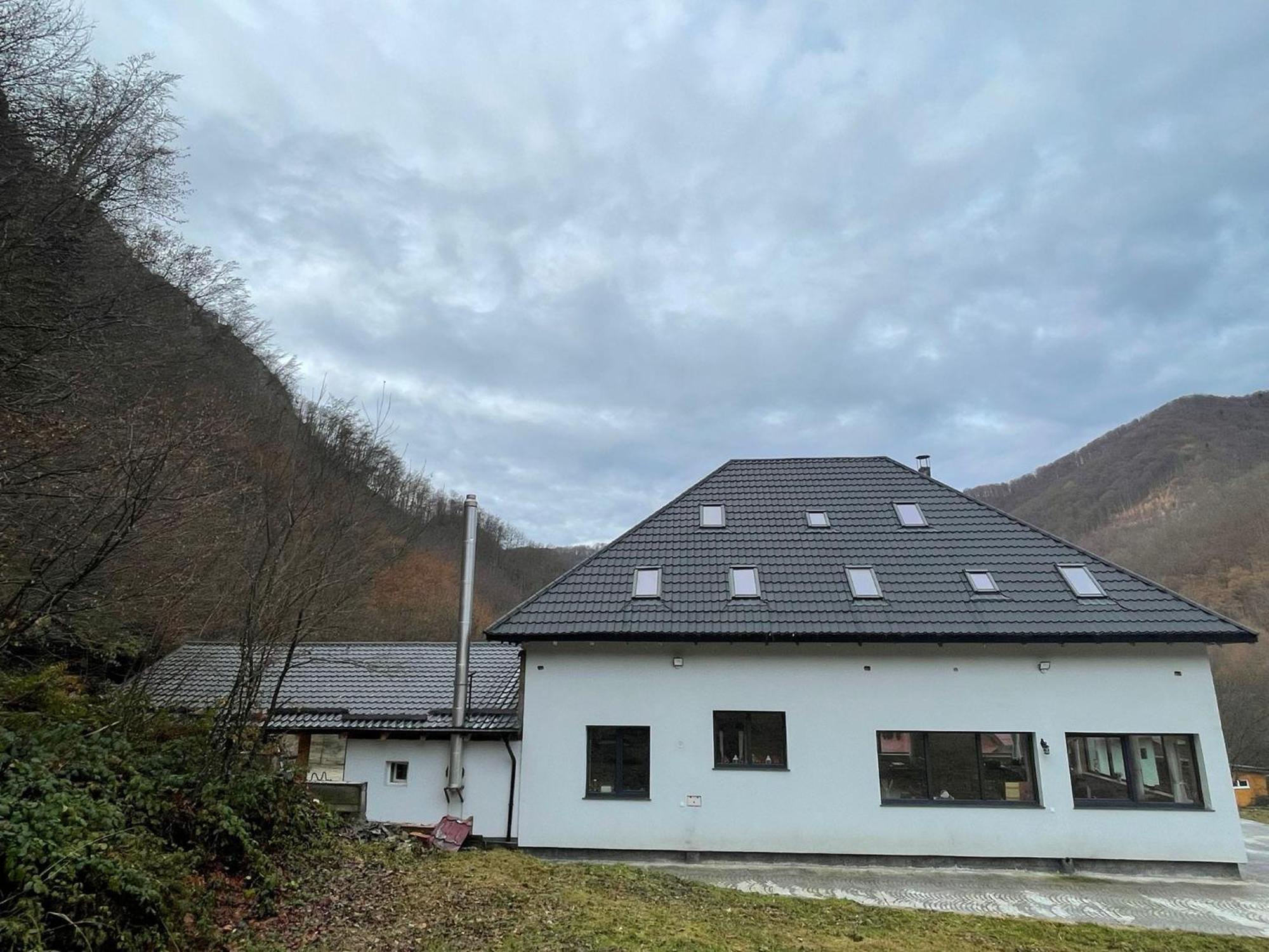 Casa Tudor Padis Buitenkant foto