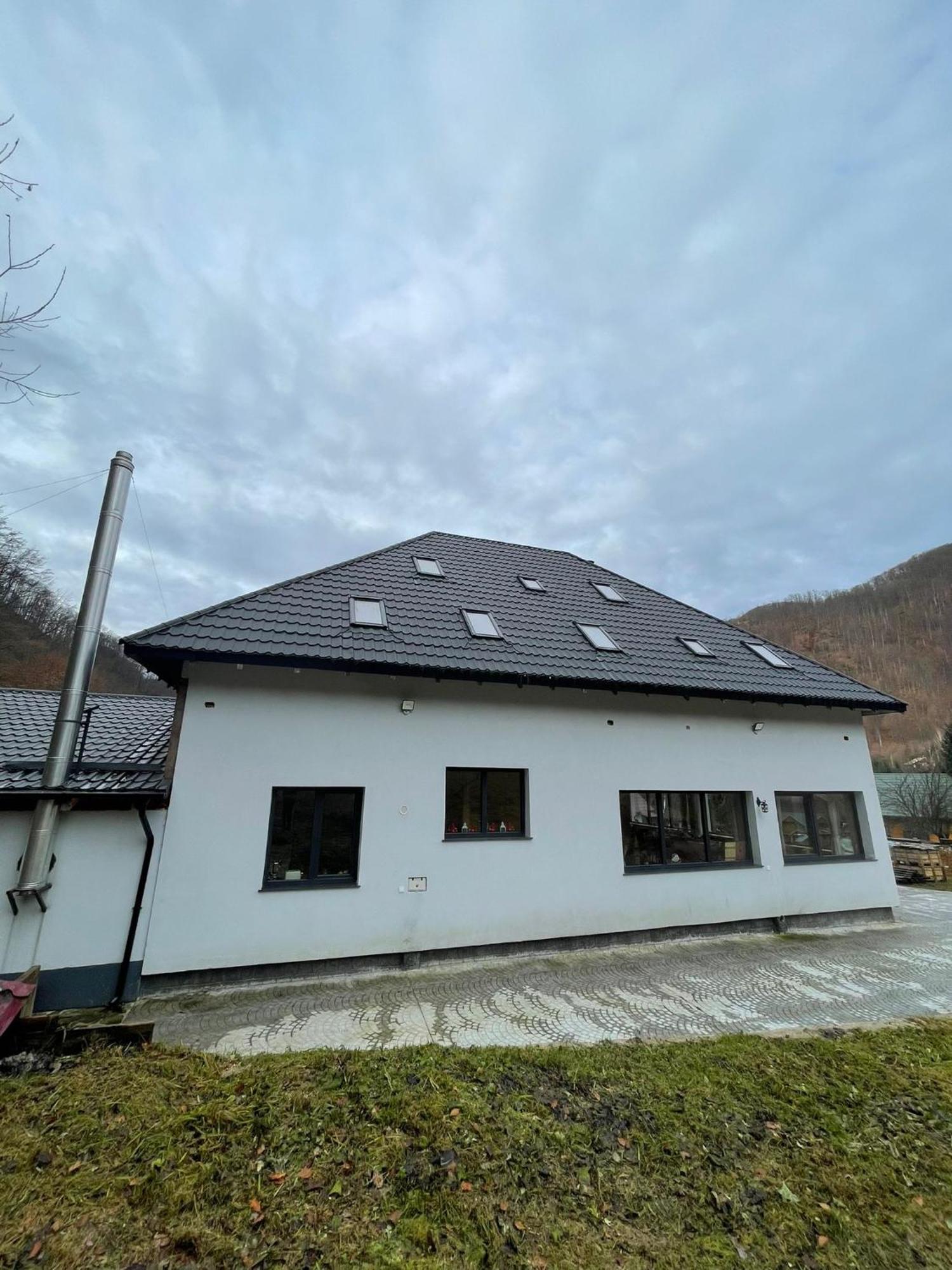 Casa Tudor Padis Buitenkant foto
